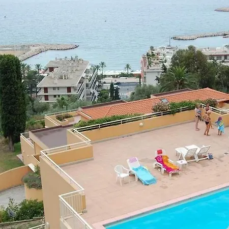 Menton, 3 Pièces, 6 Personnes - Fr-1-196-193